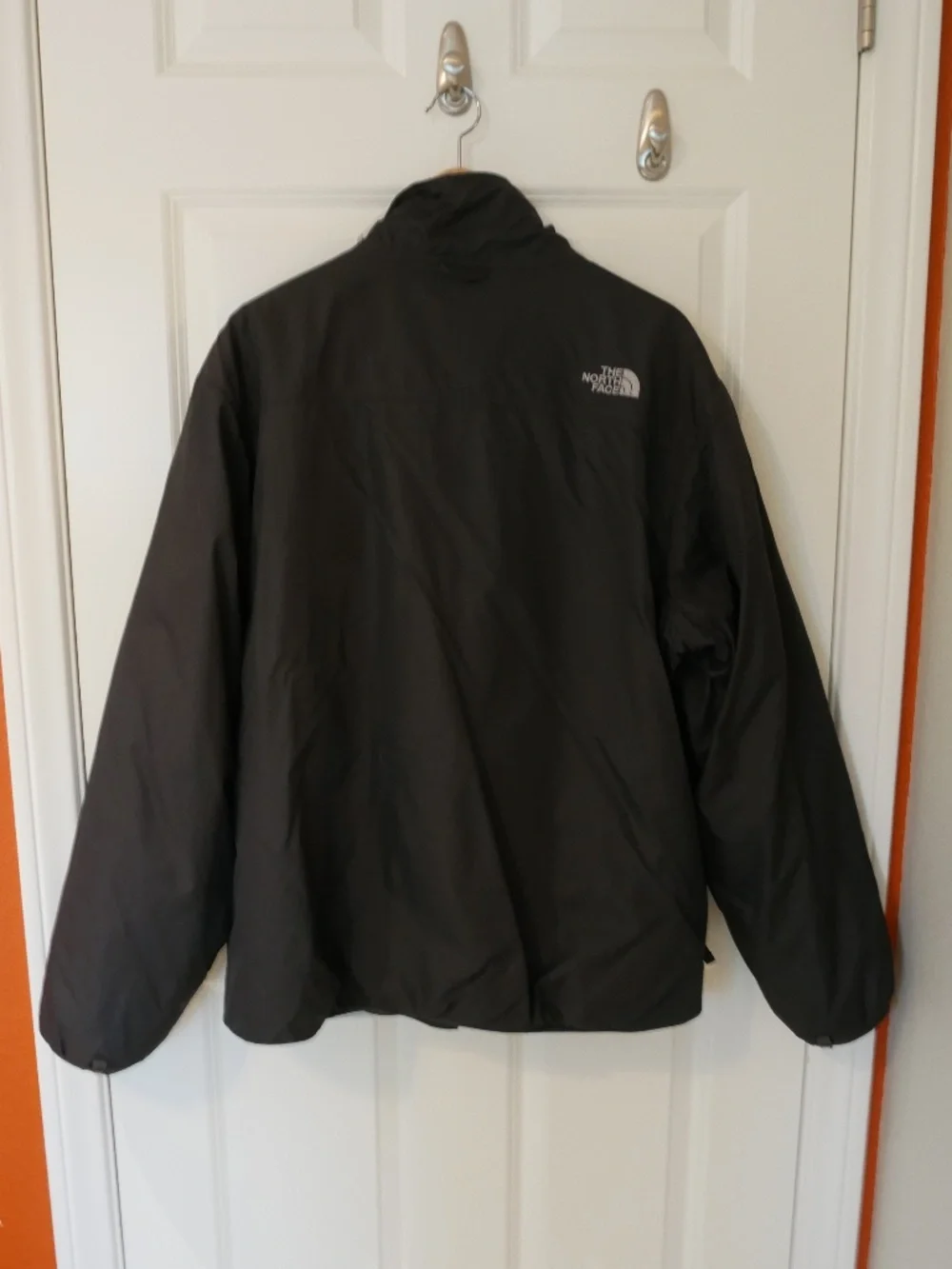 The North Face Men's Windbreaker~